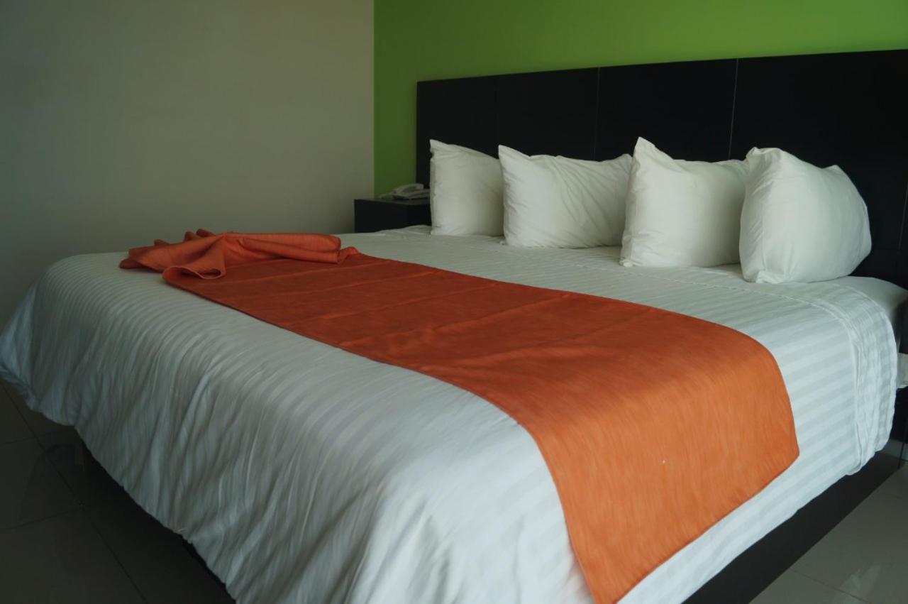 Hotel Torres Eugenia Coatzacoalcos Bagian luar foto
